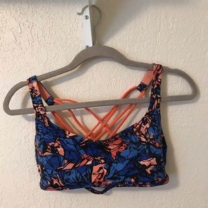 Lululemon free to be wild sports bra